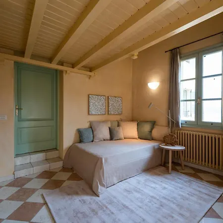 Limonaia Dei Dogi Entire 7br With Private Pool & Garda View