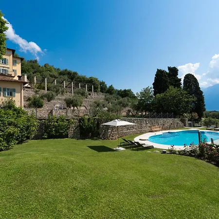 Limonaia Dei Dogi Entire 7br With Private Pool & Garda View *