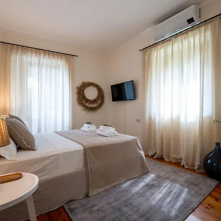 Limonaia Dei Dogi Entire 7br With Private Pool & Garda View *